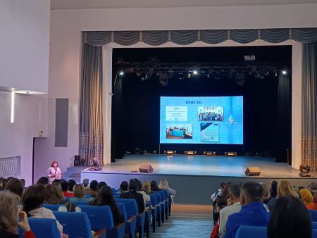 Оқушылар үйінде жалпы ата - аналар жиналысы болды.