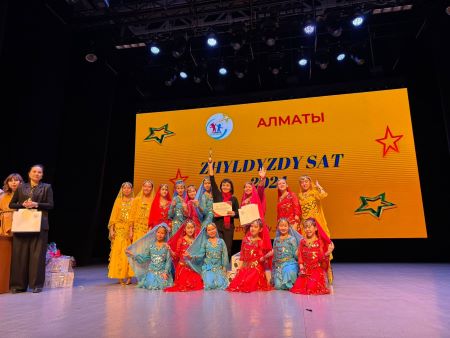"Жұлдызды сәт" атты республикалық бүлдіршіндер, мектеп оқушылары, жасөспірімдер арасында ұйымдастырылған байқауда  "Еркеназ" би ансамблінің шәкірттері Бас жүлдені жеңіп алды.